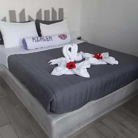 ホテル Azalea Kamári