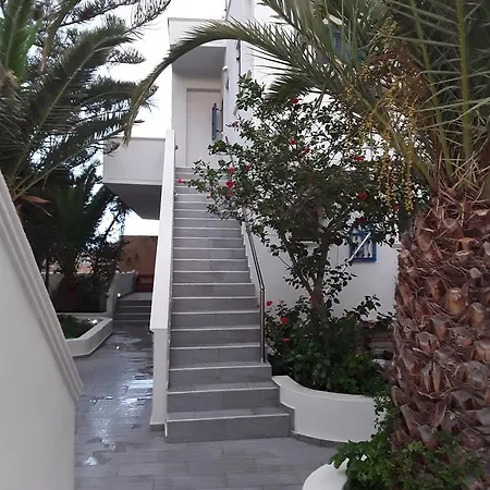 Azalea ホテル Kamári