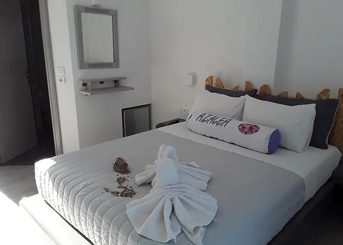 Hotel Azalea Kamari (Santorini)