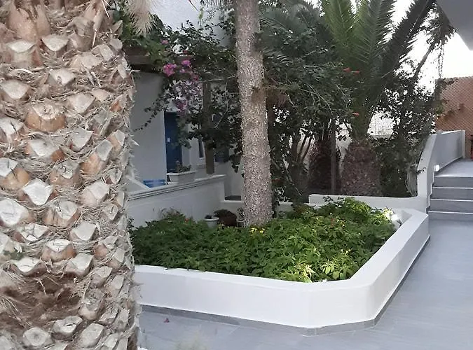 Azalea 2* Kamari (Santorini)