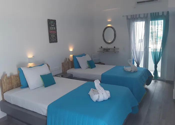 Azalea Kamari (Santorini)