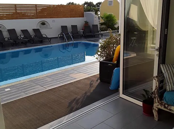 Azalea 호텔 Kamári